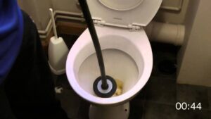 solution miracle déboucher toilette