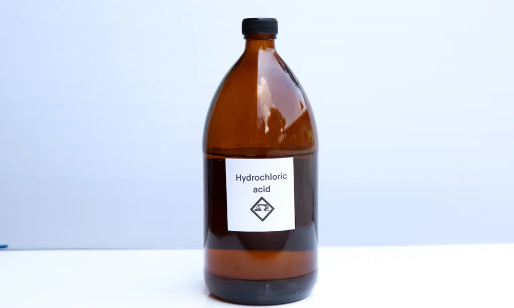 L’acide chlorhydrique est il compatible avec le PVC
