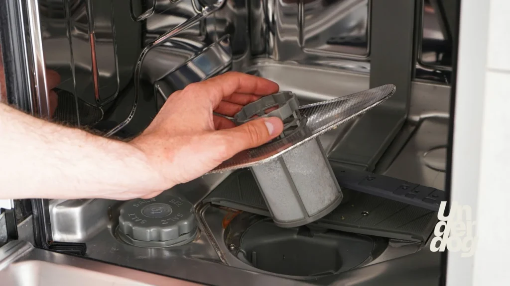 Le lave vaisselle ne vidange pas