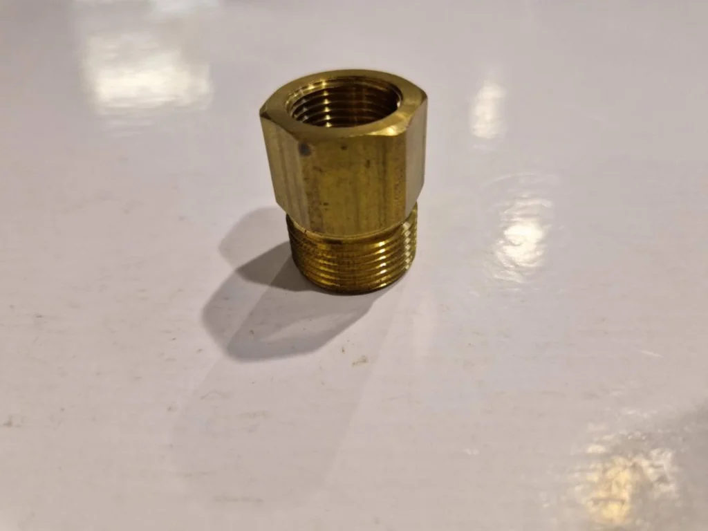 avantages et limites des raccords en laiton pour l’eau